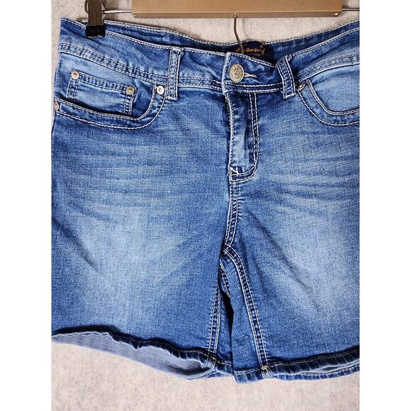 SEVEN 7 Women's Blue Denim Medium Wash Cut Off Jean Shorts SZ 10 - Picture 3 of 9